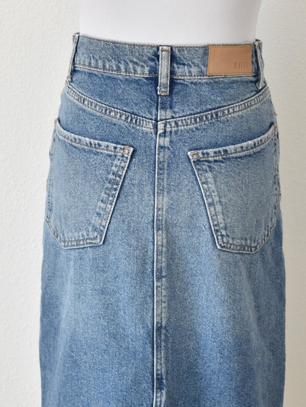 Rails Highland Denim Midi Skirt - 24 - Picture 6 of 10